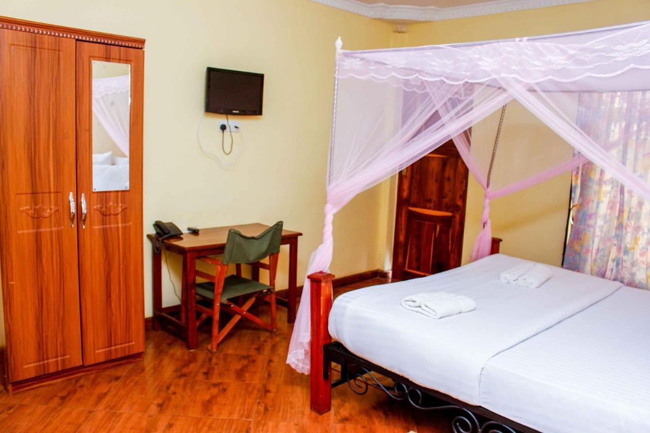 Bright Star Hotel Arusha Exteriör bild