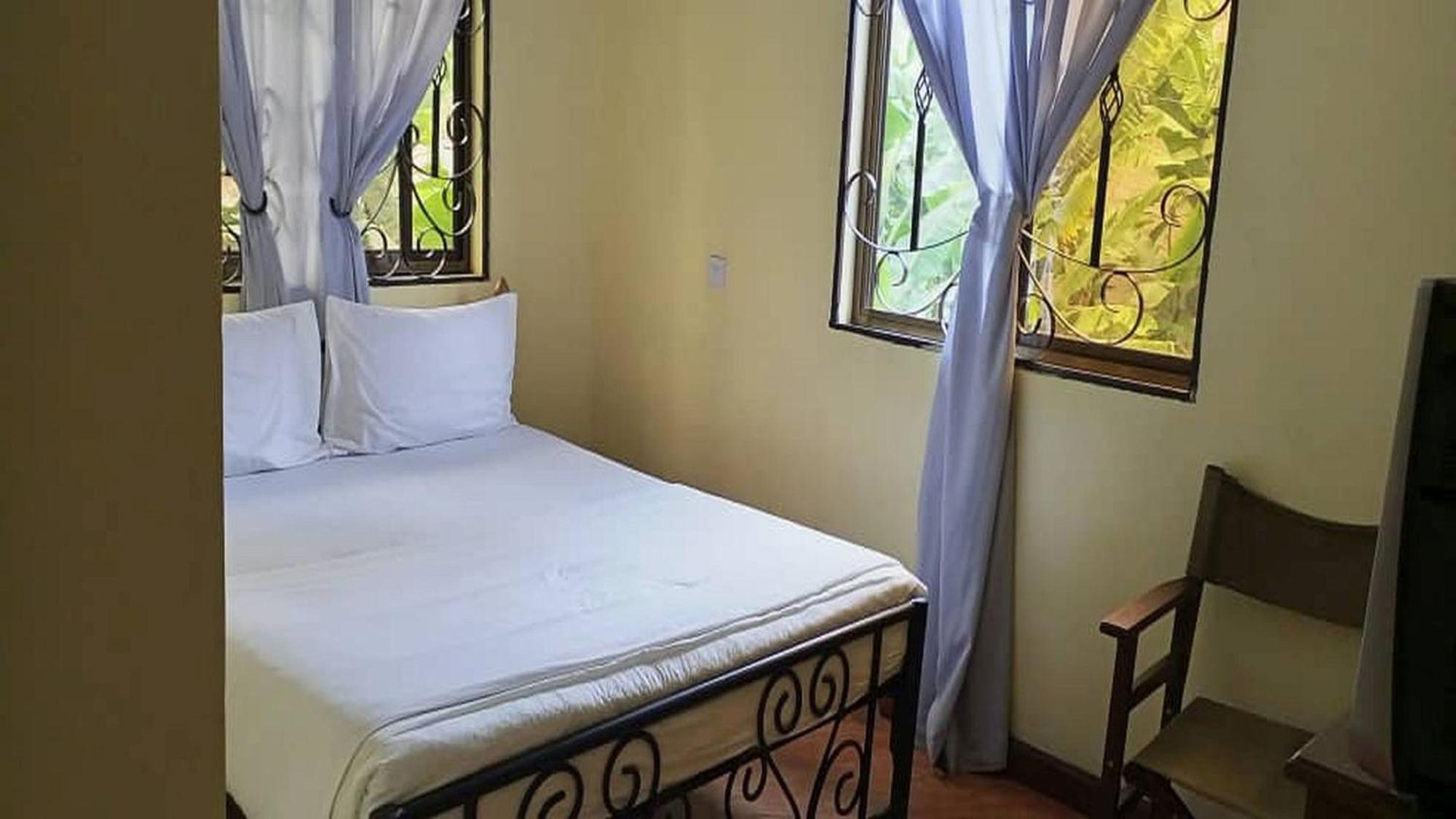 Bright Star Hotel Arusha Exteriör bild